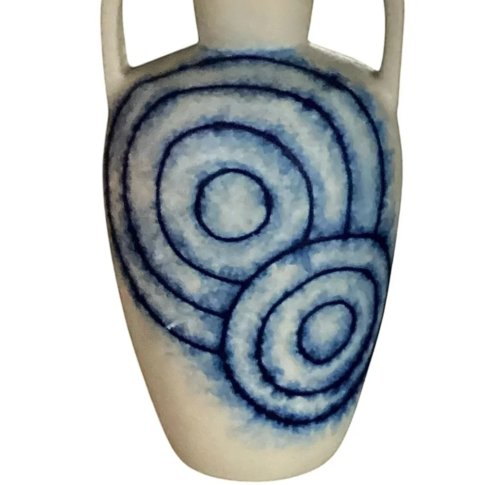 Thailand Natural & Blue Double Handled Artesian Pottery Vase Aztec Design New